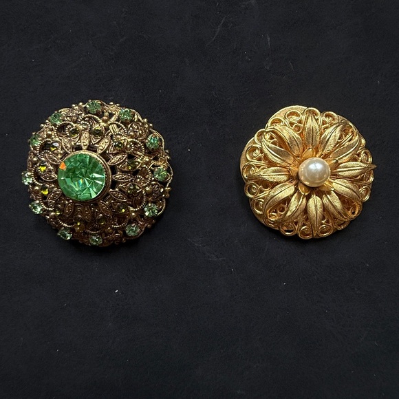 Two Vintage Brooches Pins - Picture 1 of 10